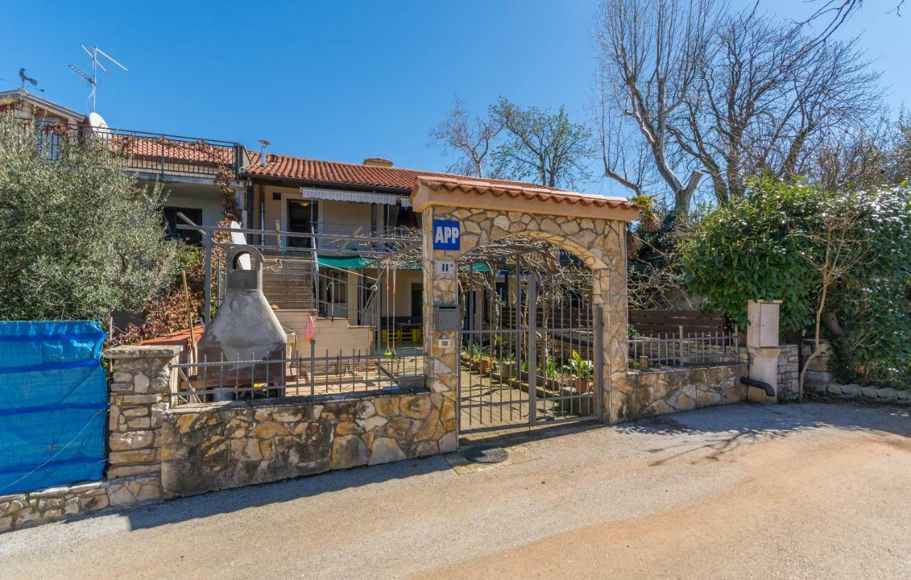 Apartment Valerio Novigrad Istria Esterno foto